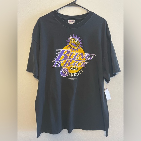 ‘Bling it Back’ 2004 Lakers Tee - Picture 1 of 4